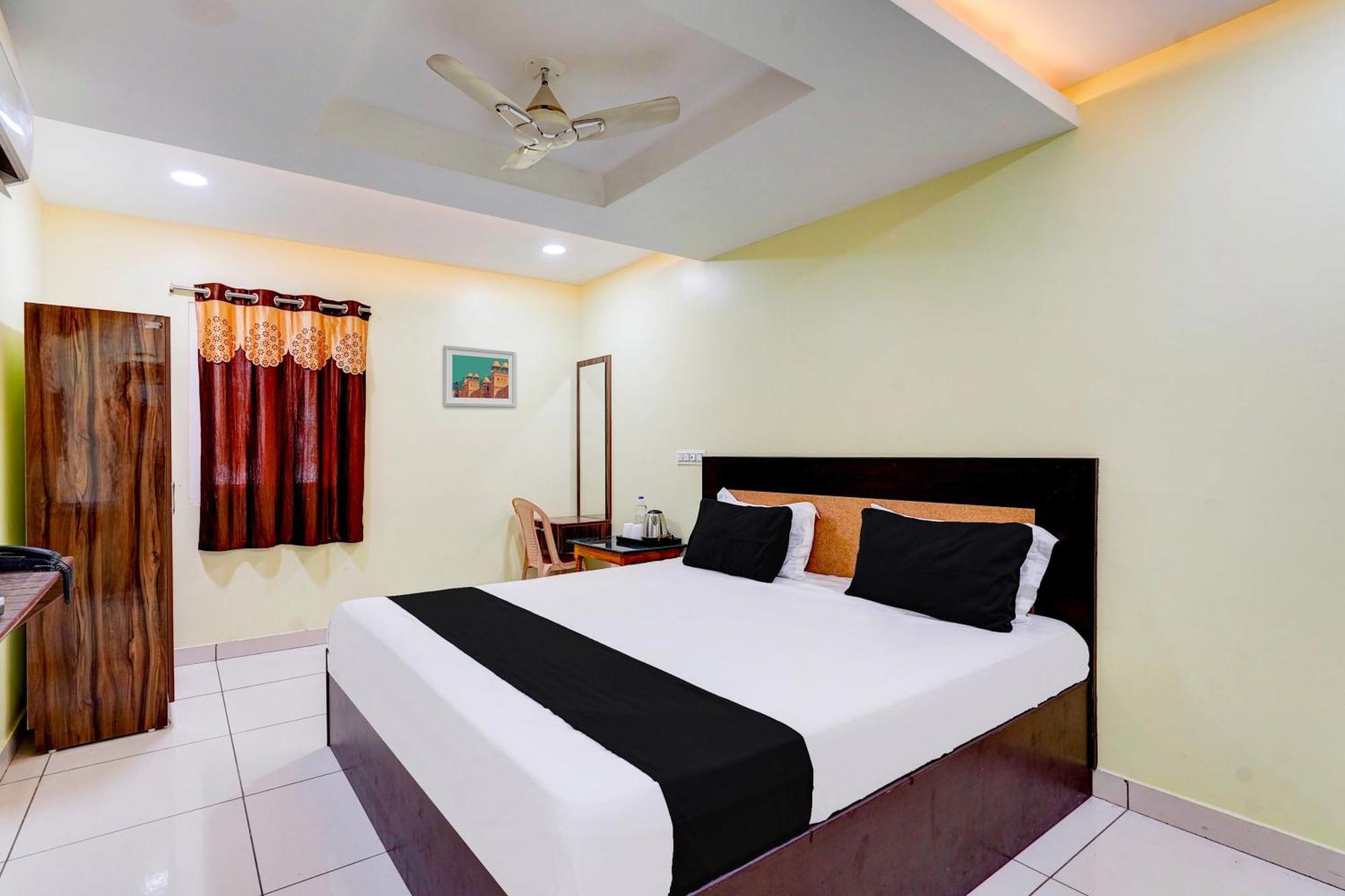 Super Hotel O Perungalathur Near Bus Stand Chennai Luaran gambar