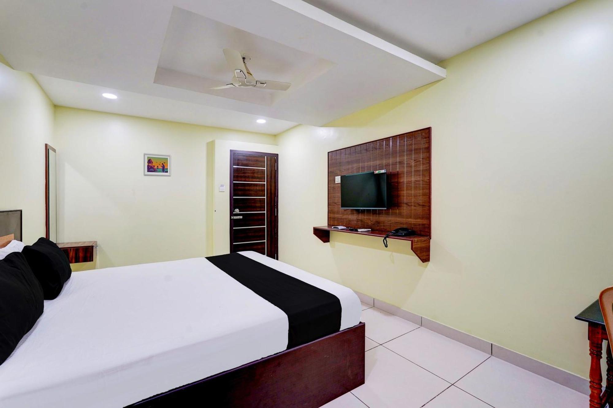Super Hotel O Perungalathur Near Bus Stand Chennai Luaran gambar