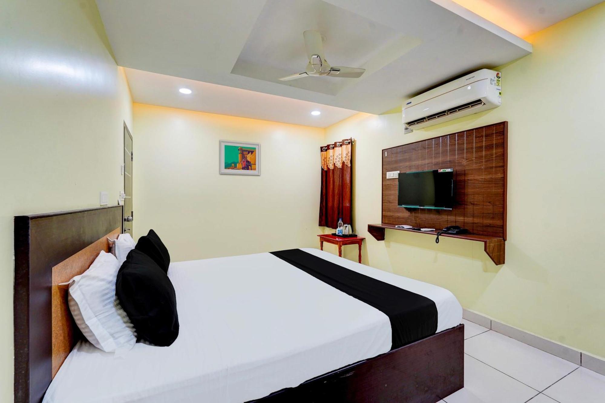 Super Hotel O Perungalathur Near Bus Stand Chennai Luaran gambar