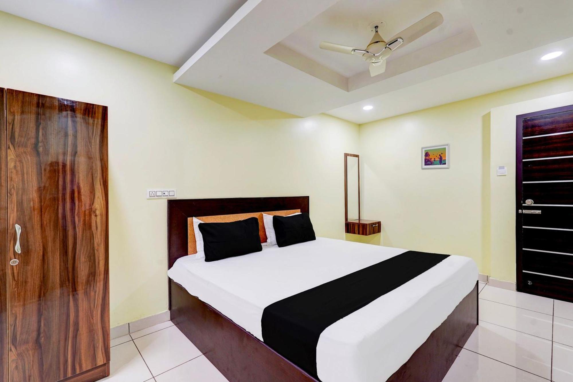 Super Hotel O Perungalathur Near Bus Stand Chennai Luaran gambar